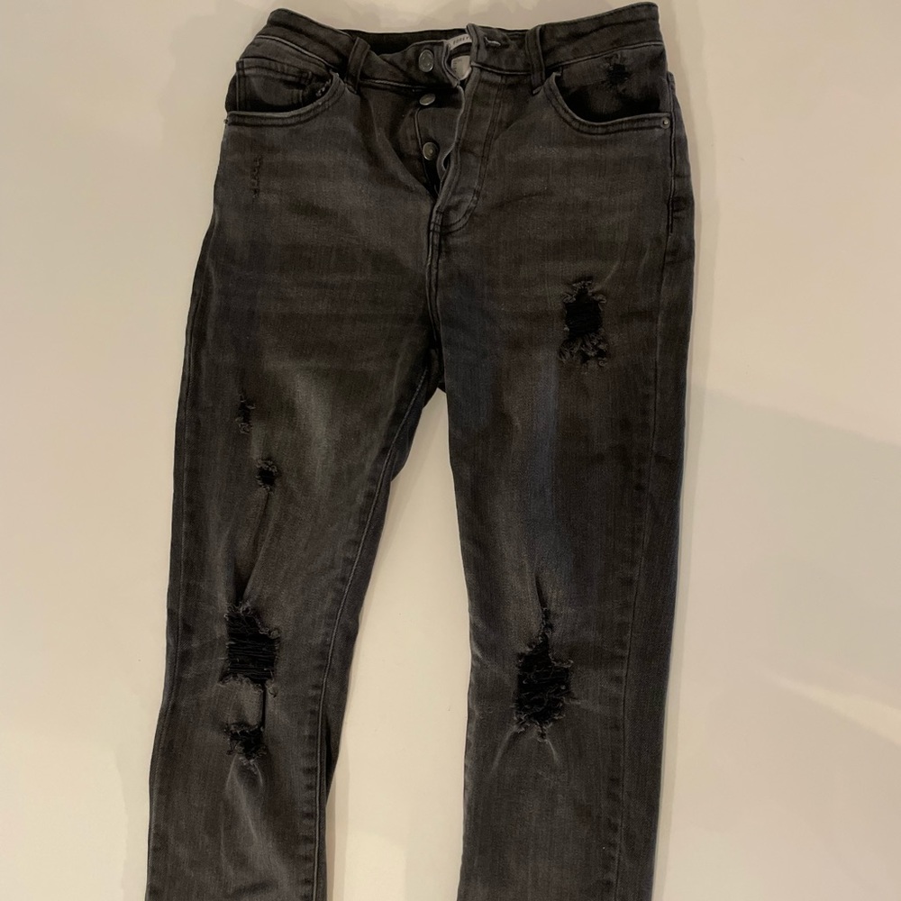 Black ripped jeans